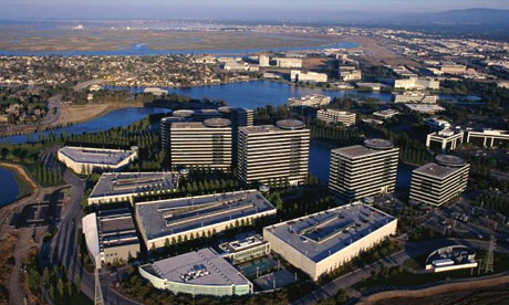 <img style="float:right;" src="http://www.techxav.com/wp-content/uploads/2010/02/siliconvalley.jpg"/>A looming foreign talent crunch has been pinpointed as a top factor that threatens to rob the Silicon Valley of its title as the world's innovation center.

"There are clear warning signs suggesting Silicon Valley has entered a new phase of uncertainty and that our competitive standing is at risk," says the 2010 Silicon Valley Index released on Thursday.

Although alarms are raised periodically about the Silicon Valley's vitality, this is the gloomiest outlook ever painted by Silicon Valley Community Foundation and the Joint Venture: Silicon Valley Network which produce the yearly index and have been compiling and analyzing a variety of economic and social data relating to the Valley since 1995.

Apart from voicing doubts about the area's continued ability to draw upon some of the world's best brains, the report has highlighted other trends that are furrowing brows - the declining levels of venture capital, inattention from the federal government and California's political dysfunction.